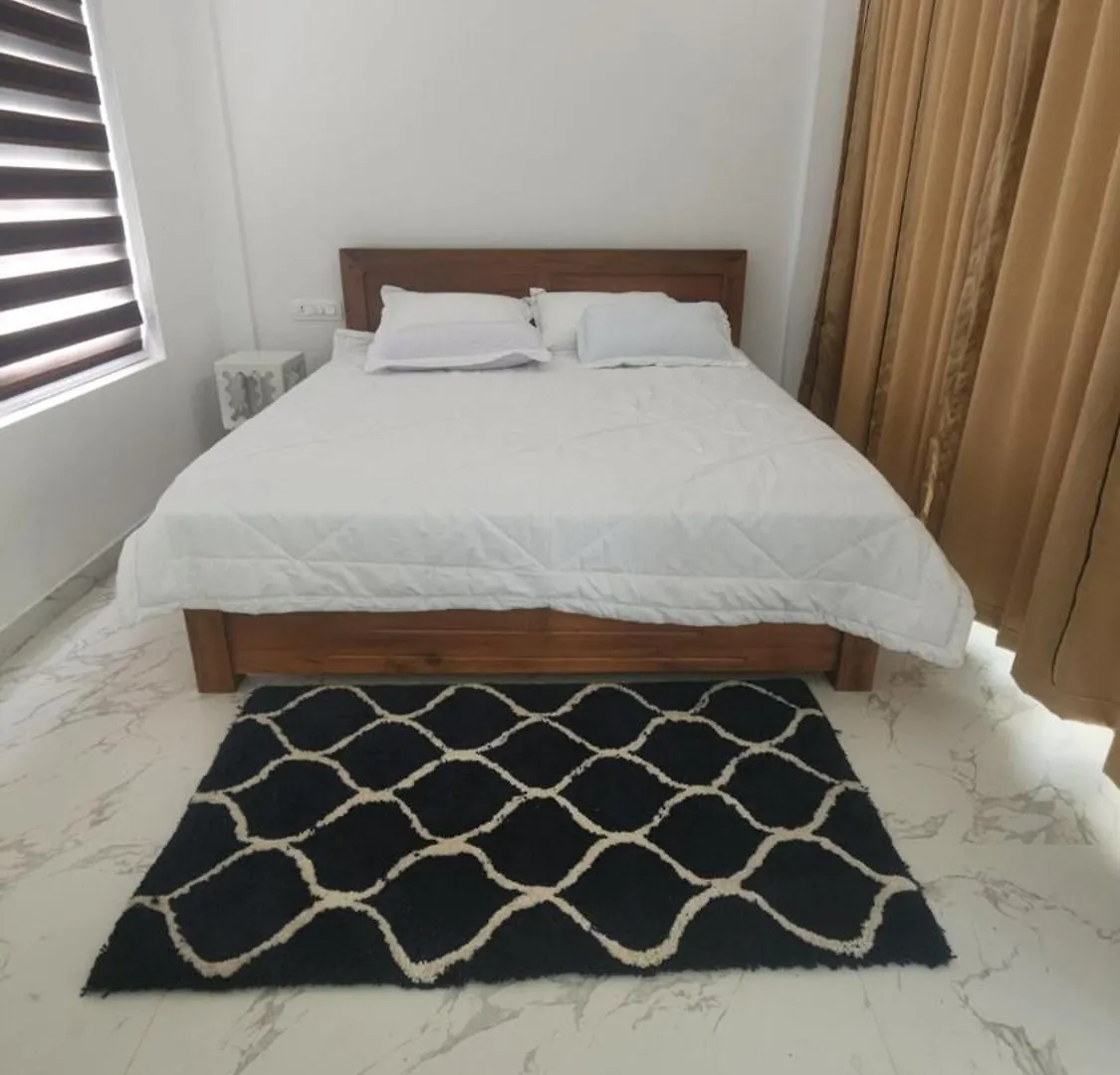 Beez Den Private Pool Villa Alappuzha India